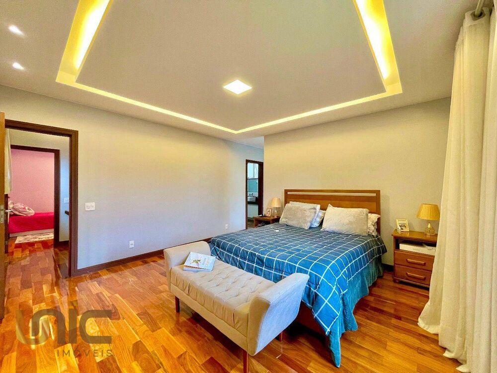 Casa, 4 quartos, 370 m² - Foto 26