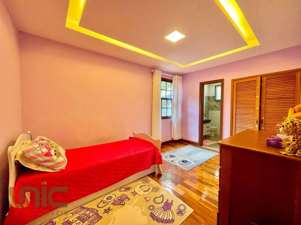 Casa, 4 quartos, 370 m² - Foto 33