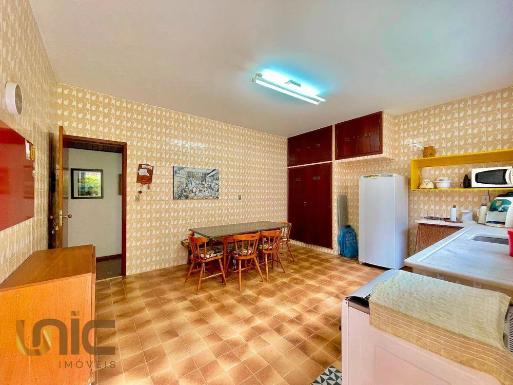 Casa, 3 quartos, 284 m² - Foto 21