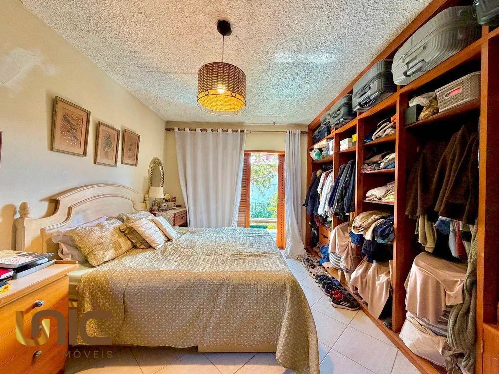 Casa, 4 quartos, 321 m² - Foto 13