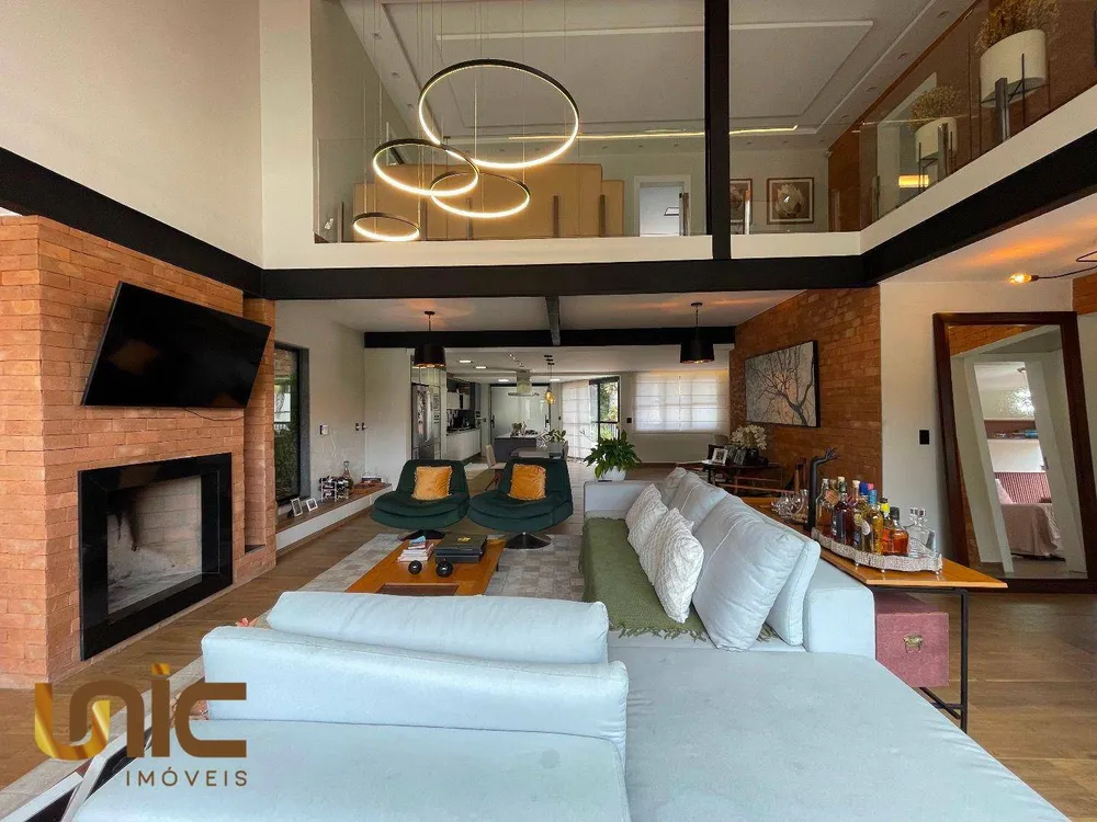 Casa, 5 quartos, 358 m² - Foto 2