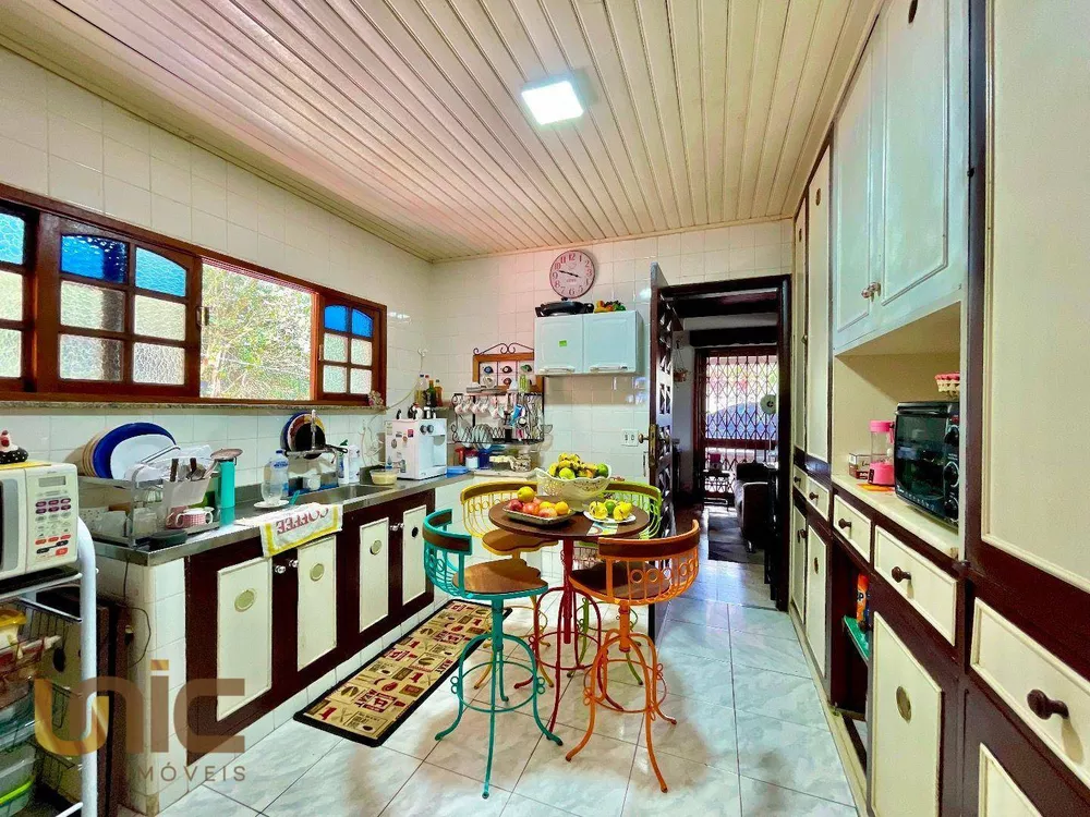 Casa, 3 quartos, 240 m² - Foto 13