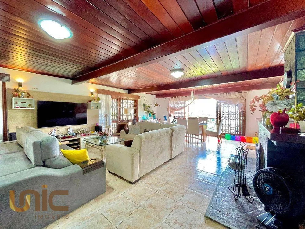 Casa, 3 quartos, 240 m² - Foto 47