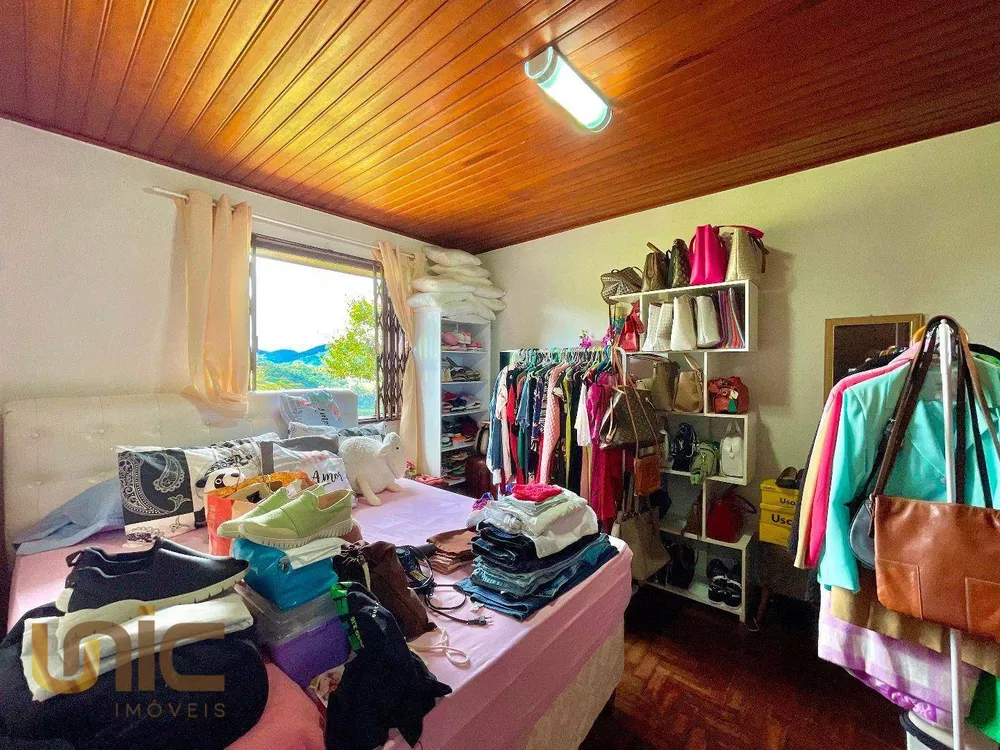 Casa, 3 quartos, 240 m² - Foto 34