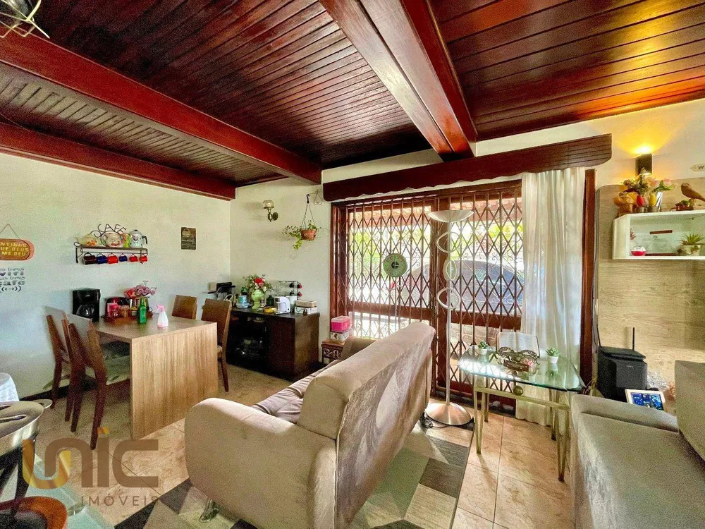 Casa, 3 quartos, 240 m² - Foto 3