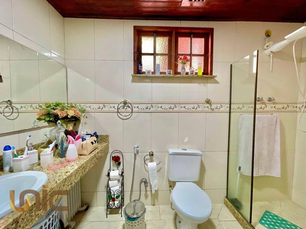 Casa, 3 quartos, 240 m² - Foto 17