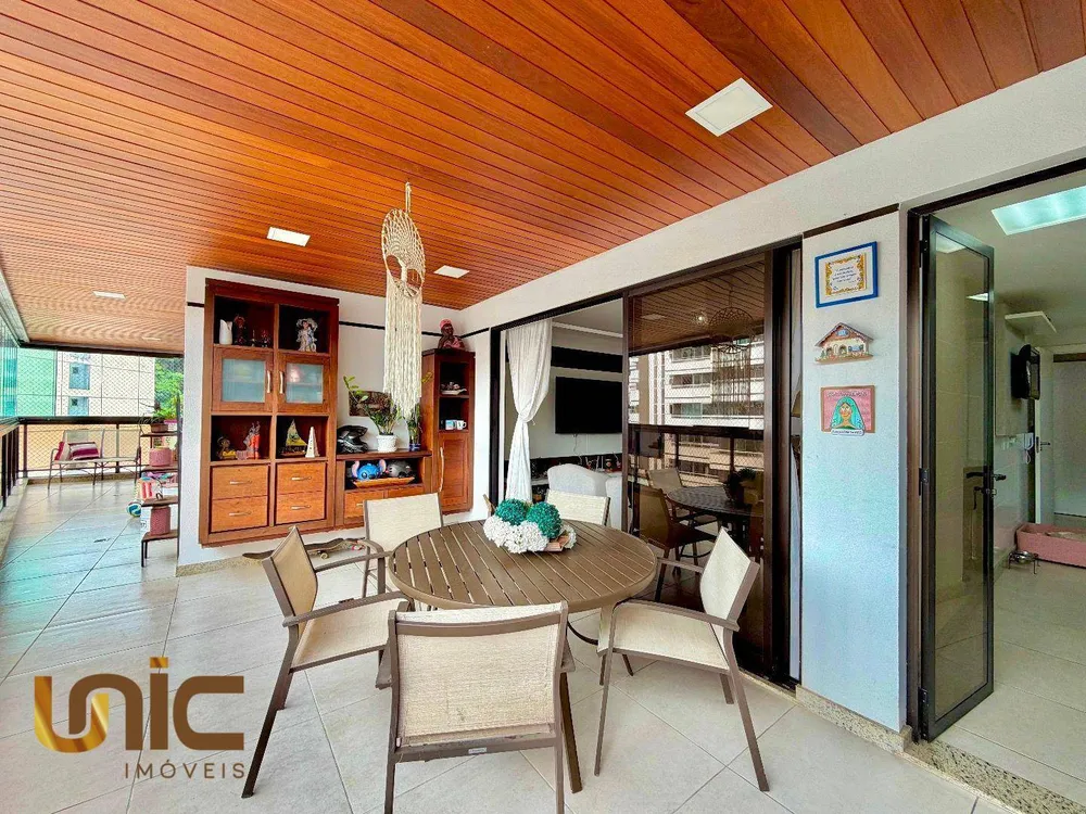 Apartamento, 4 quartos, 196 m² - Foto 2