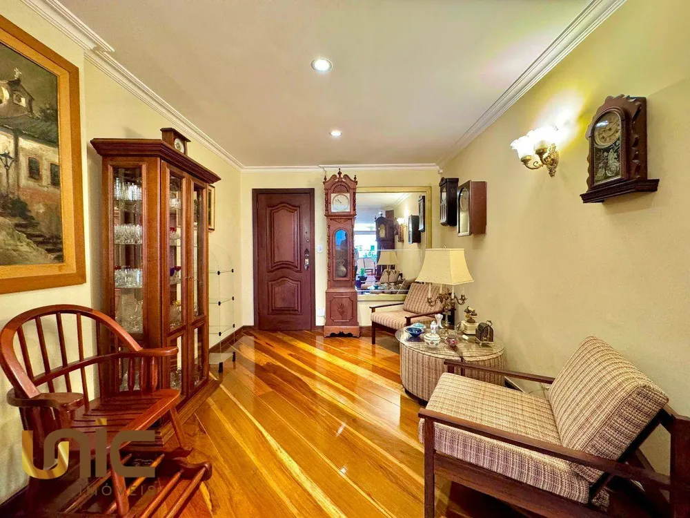 Apartamento, 3 quartos, 166 m² - Foto 1