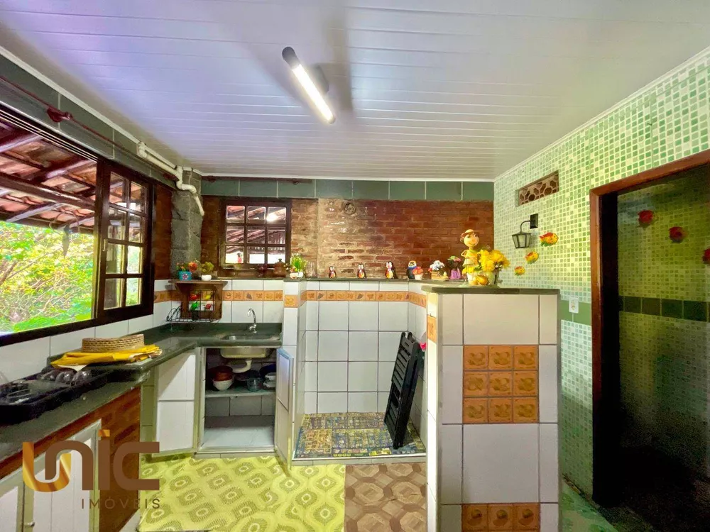 Casa, 3 quartos, 282 m² - Foto 4