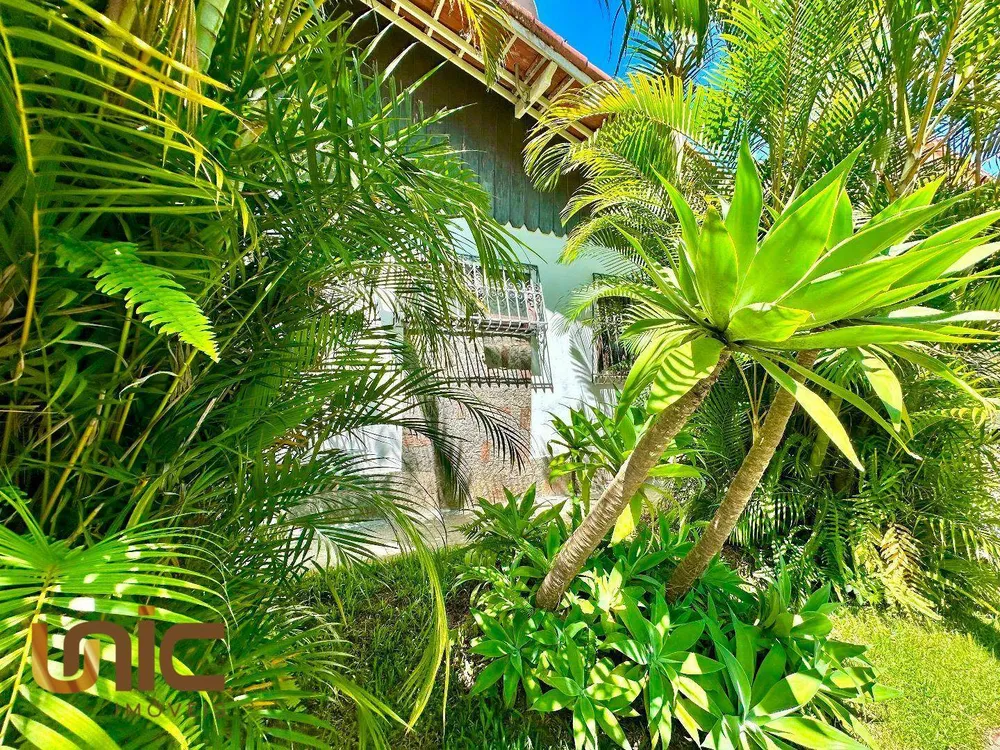 Casa, 4 quartos, 179 m² - Foto 2