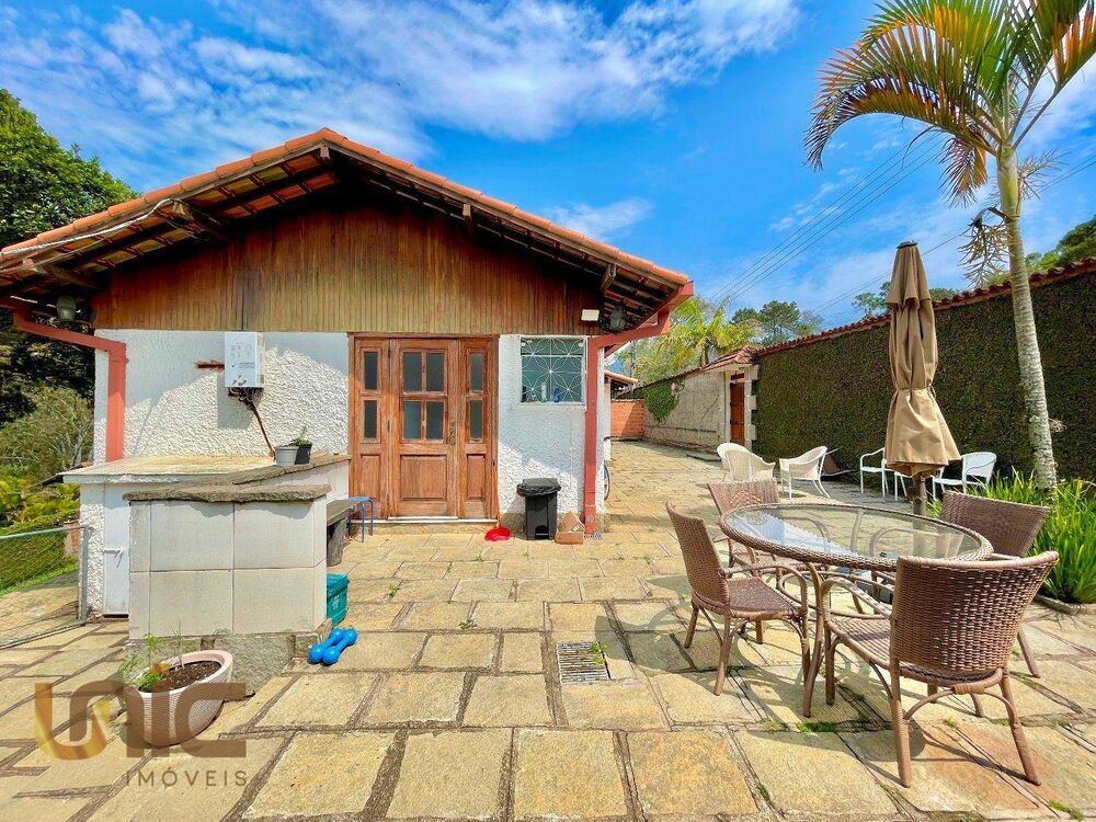 Casa à venda com 3 quartos, 160m² - Foto 14