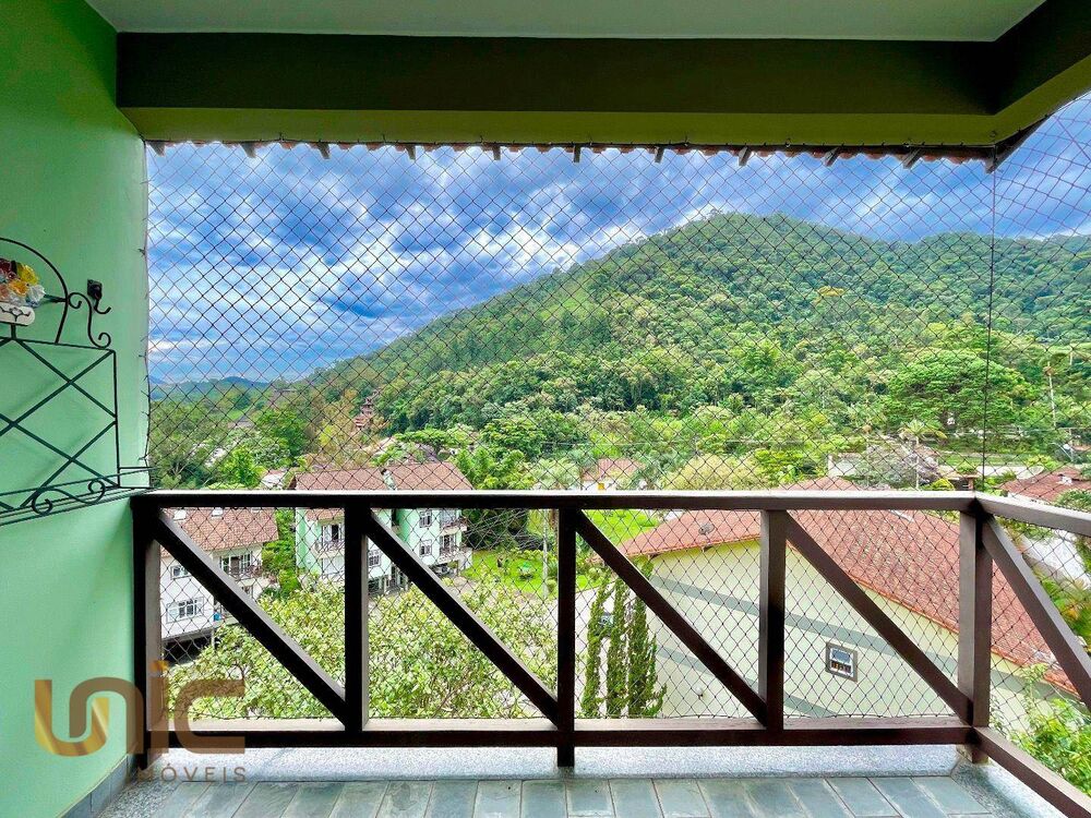 Apartamento à venda com 3 quartos, 140m² - Foto 5