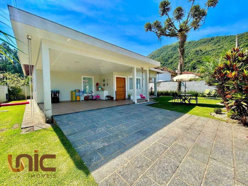 Casa, 3 quartos, 170 m² - Foto 1