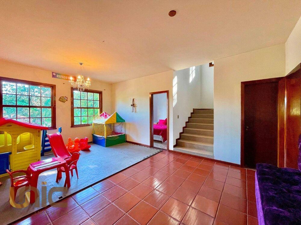 Casa, 9 quartos, 400 m² - Foto 22