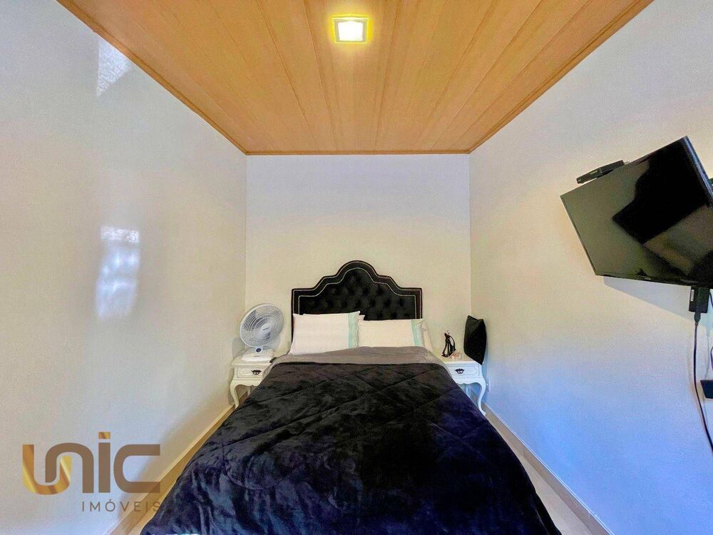 Casa, 9 quartos, 400 m² - Foto 4