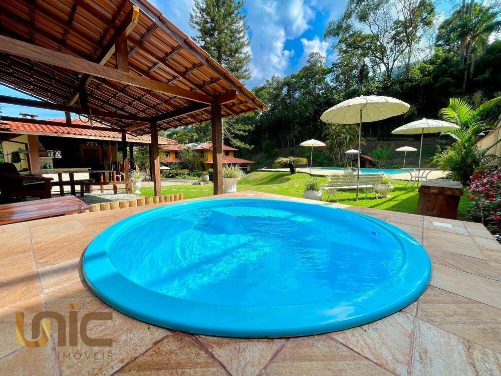 Casa, 9 quartos, 400 m² - Foto 1