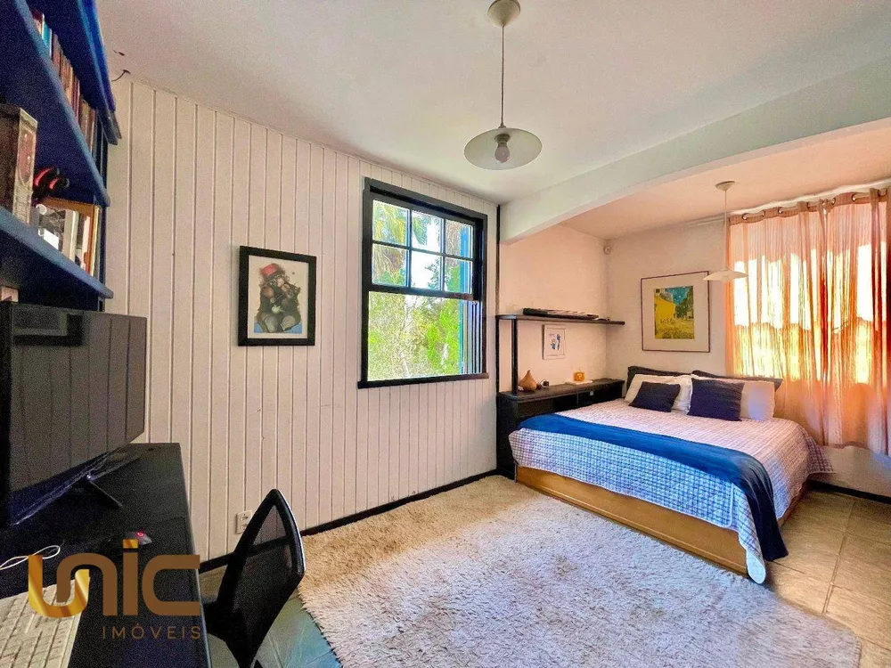 Casa, 7 quartos, 759 m² - Foto 40