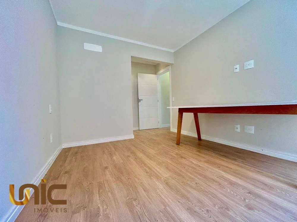 Casa, 3 quartos, 220 m² - Foto 36