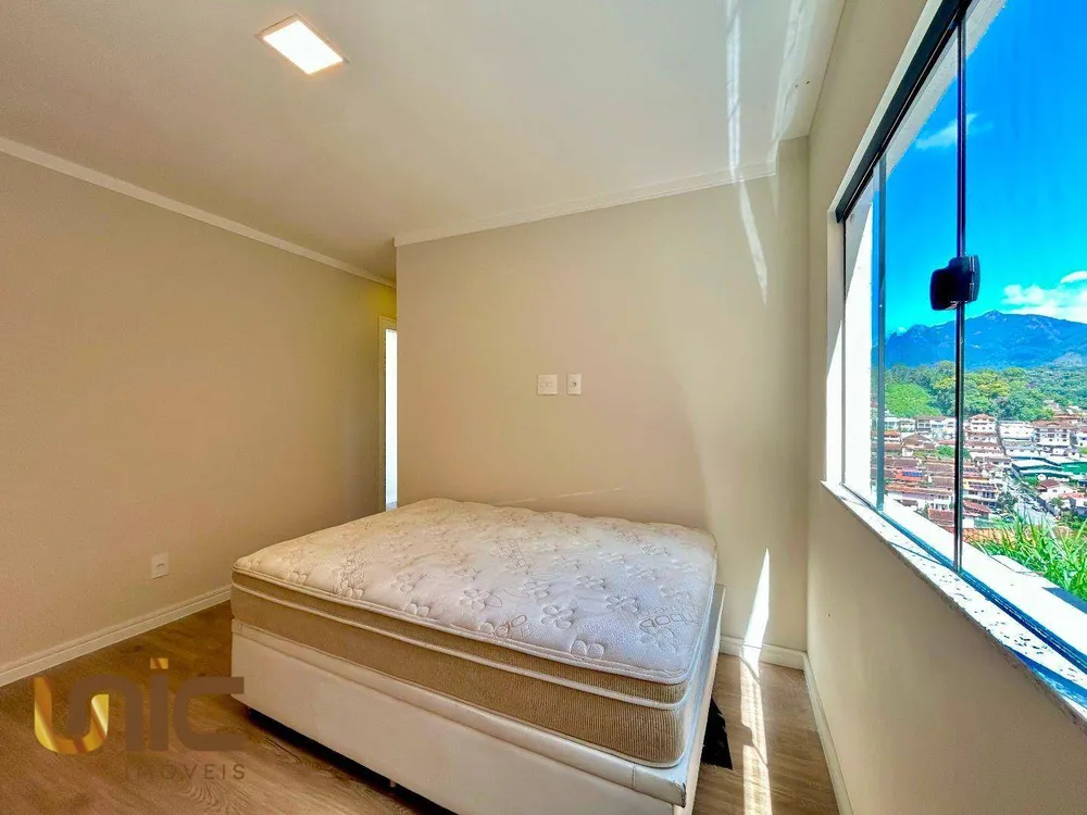 Casa, 3 quartos, 220 m² - Foto 26