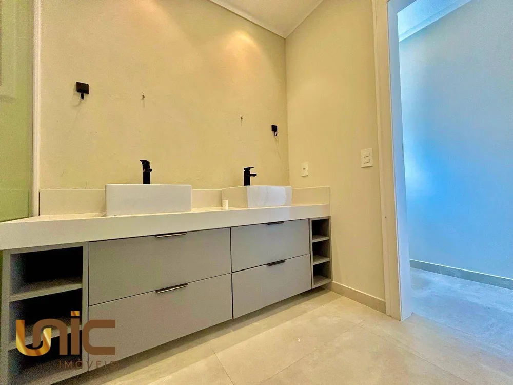 Casa, 3 quartos, 220 m² - Foto 32