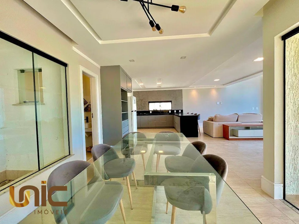 Casa, 3 quartos, 220 m² - Foto 14