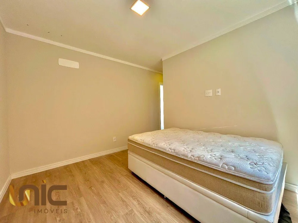 Casa, 3 quartos, 220 m² - Foto 23