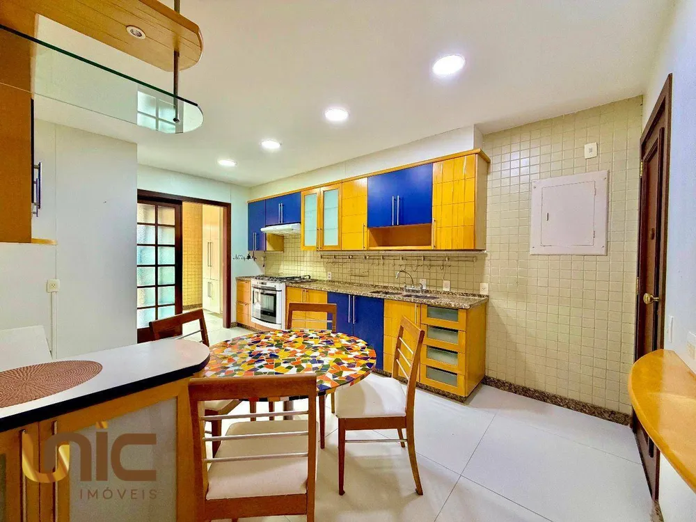 Cobertura, 3 quartos, 233 m² - Foto 29