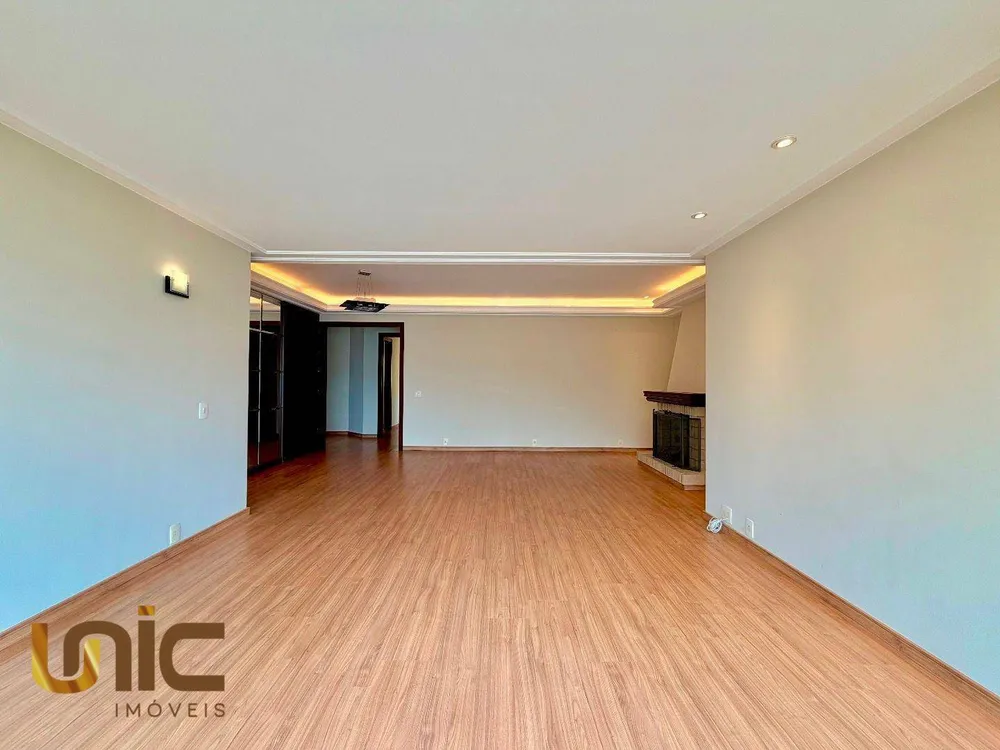 Cobertura, 3 quartos, 233 m² - Foto 9