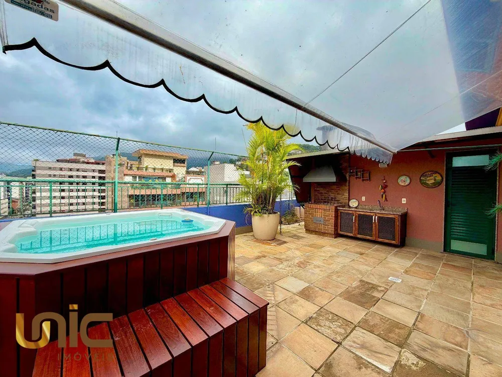 Cobertura, 3 quartos, 233 m² - Foto 3