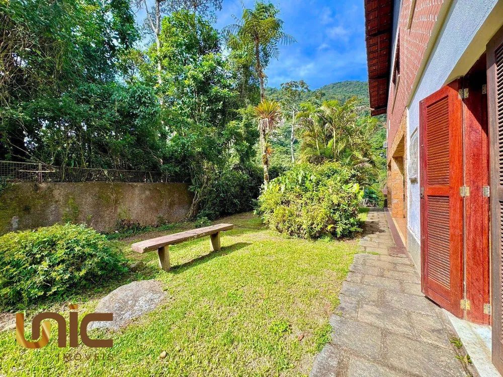 Casa, 4 quartos, 266 m² - Foto 31