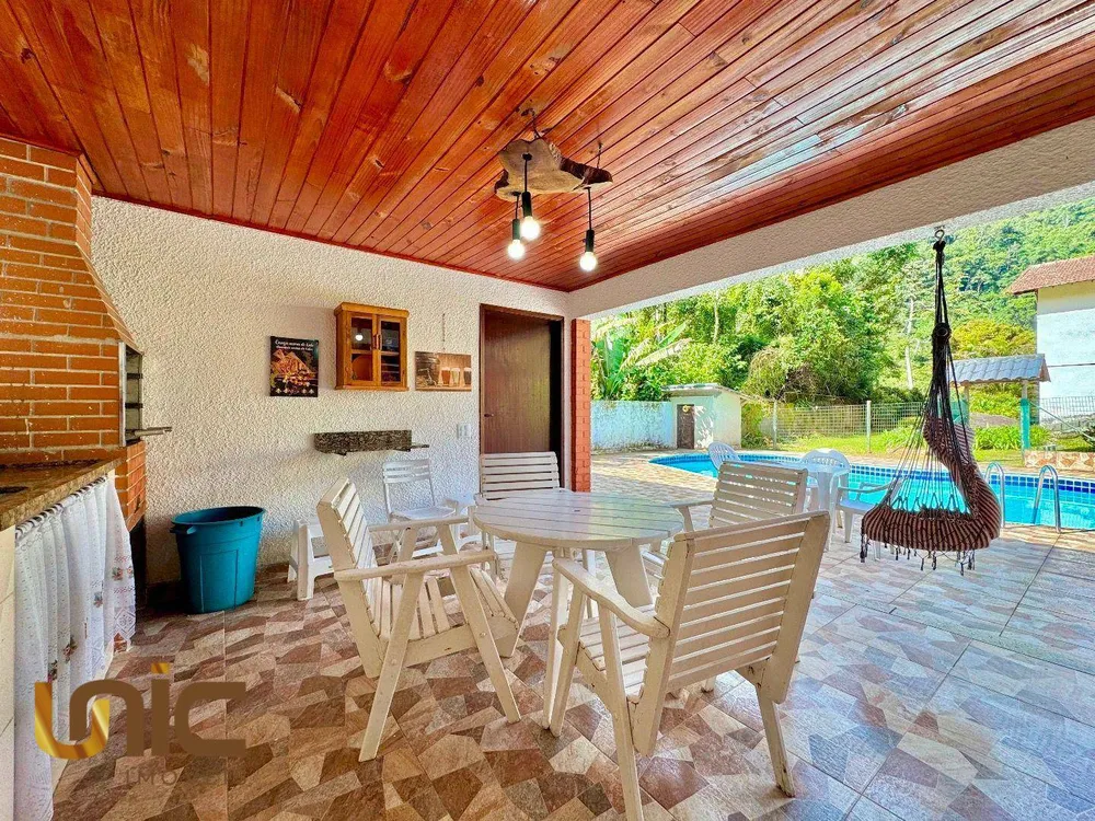 Casa, 4 quartos, 266 m² - Foto 40