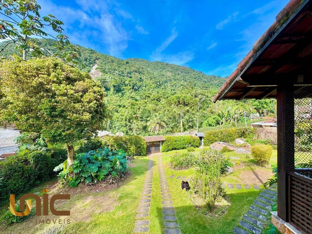 Casa, 4 quartos, 266 m² - Foto 13