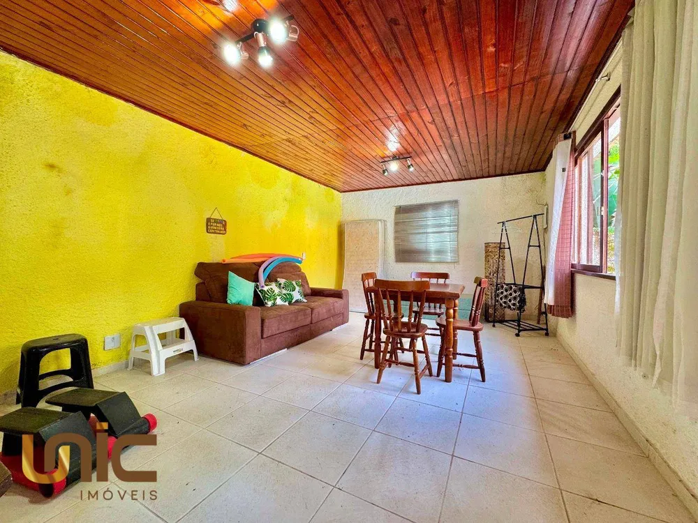 Casa, 4 quartos, 266 m² - Foto 46
