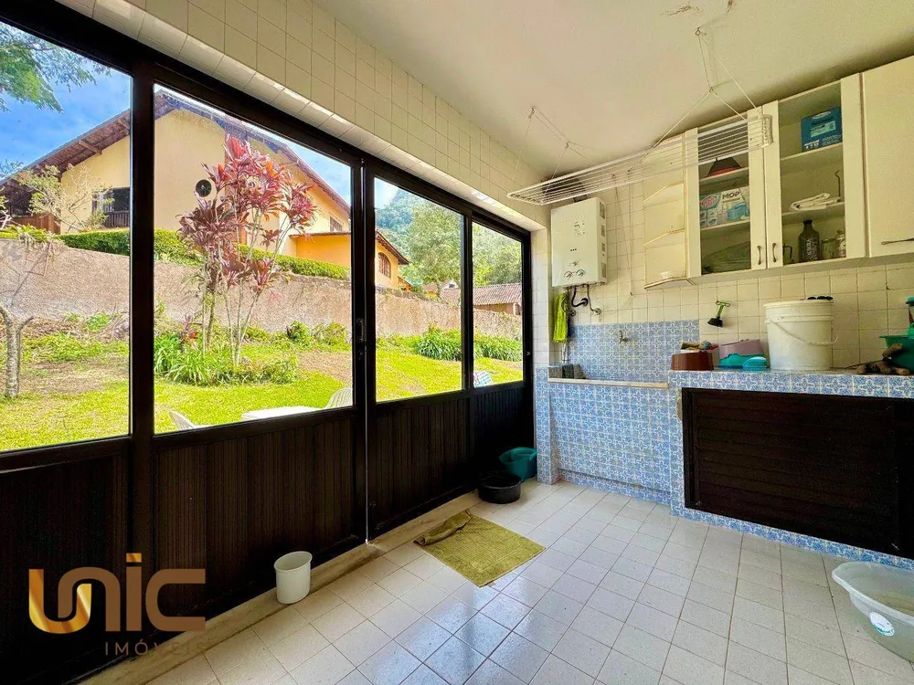 Casa, 4 quartos, 266 m² - Foto 27