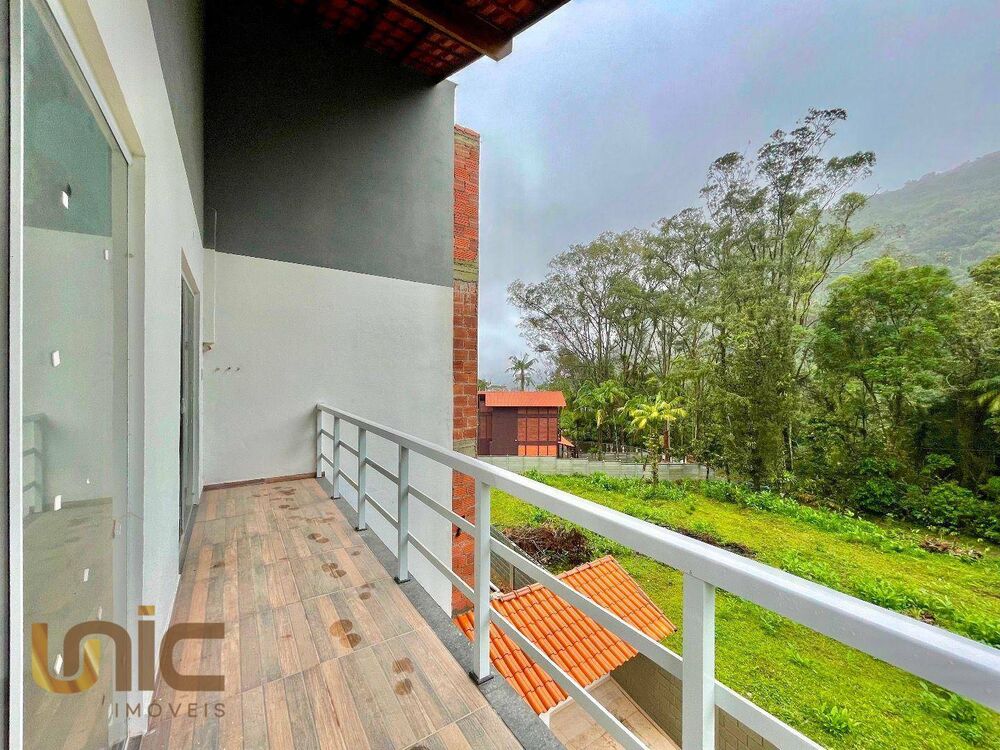 Casa à venda com 4 quartos, 216m² - Foto 5