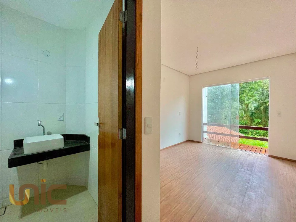 Casa, 4 quartos, 216 m² - Foto 3