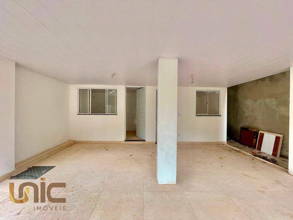 Casa à venda com 4 quartos, 216m² - Foto 8