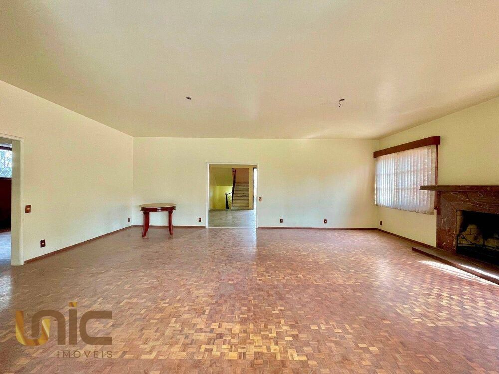 Casa à venda com 6 quartos, 524m² - Foto 6