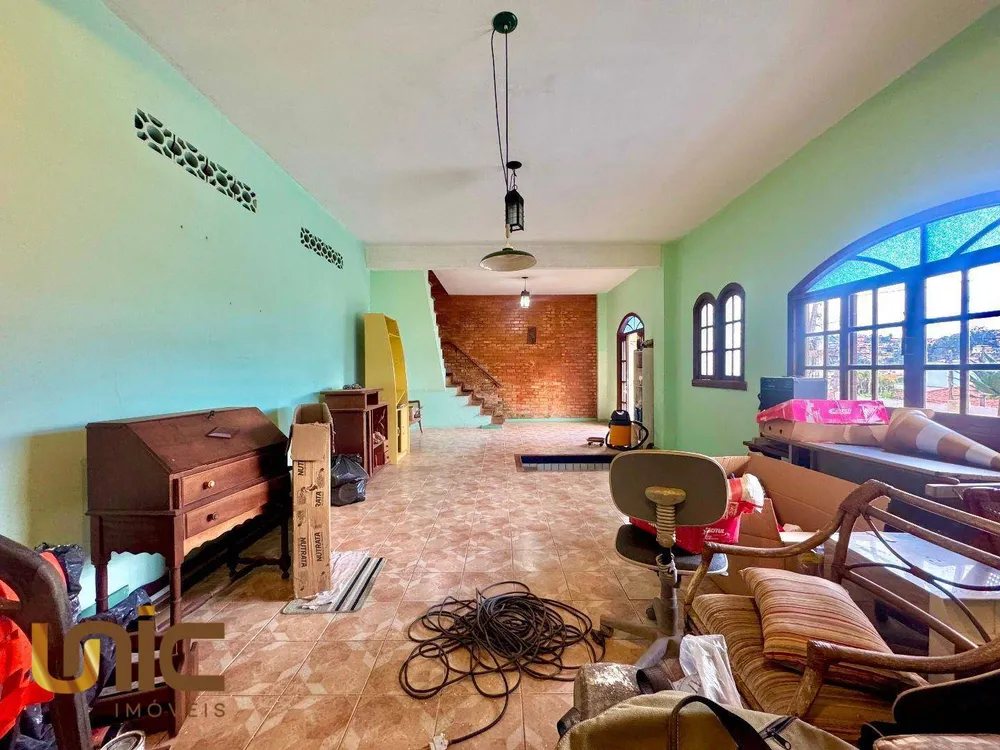 Casa, 3 quartos, 217 m² - Foto 4