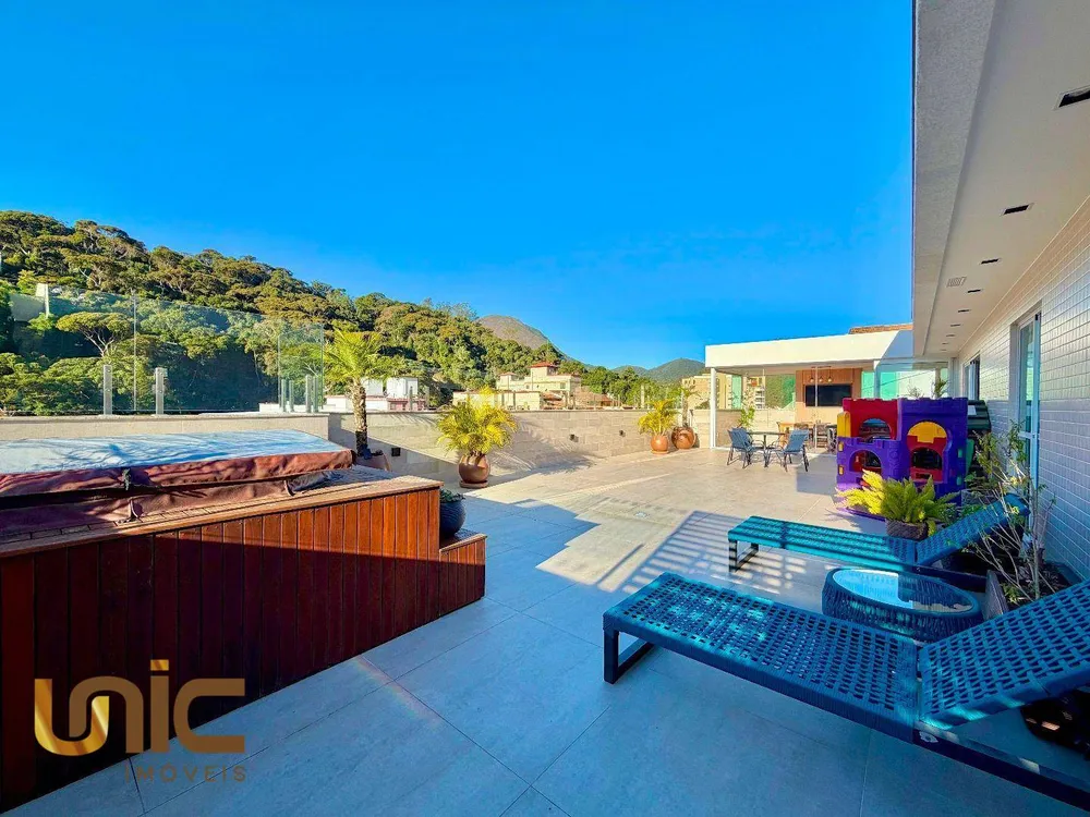 Cobertura, 3 quartos, 336 m² - Foto 1
