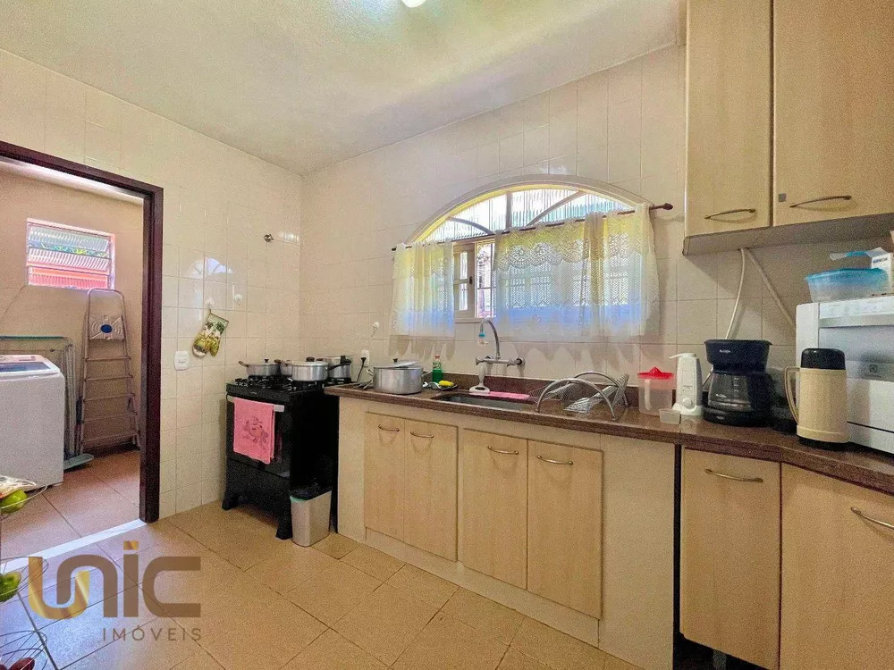 Casa, 3 quartos, 248 m² - Foto 17