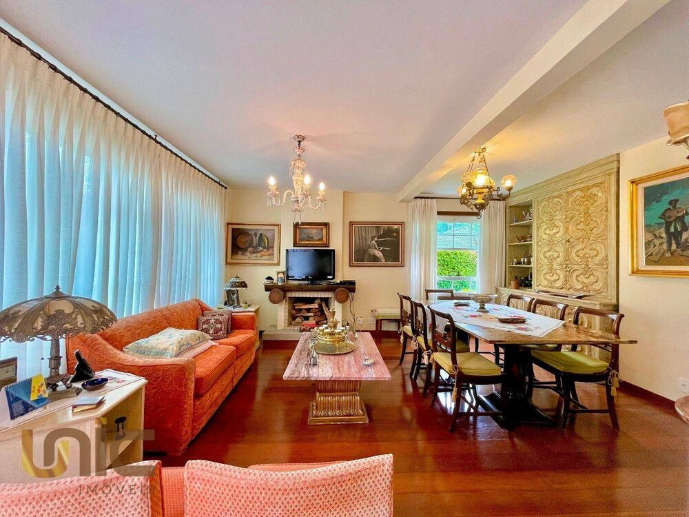 Casa de Condomínio à venda com 4 quartos, 147m² - Foto 1