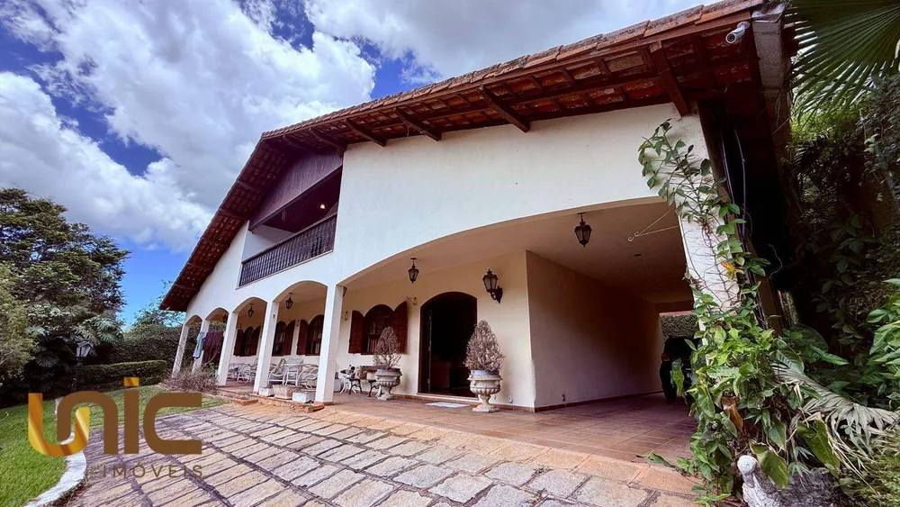 Casa, 4 quartos, 306 m² - Foto 2