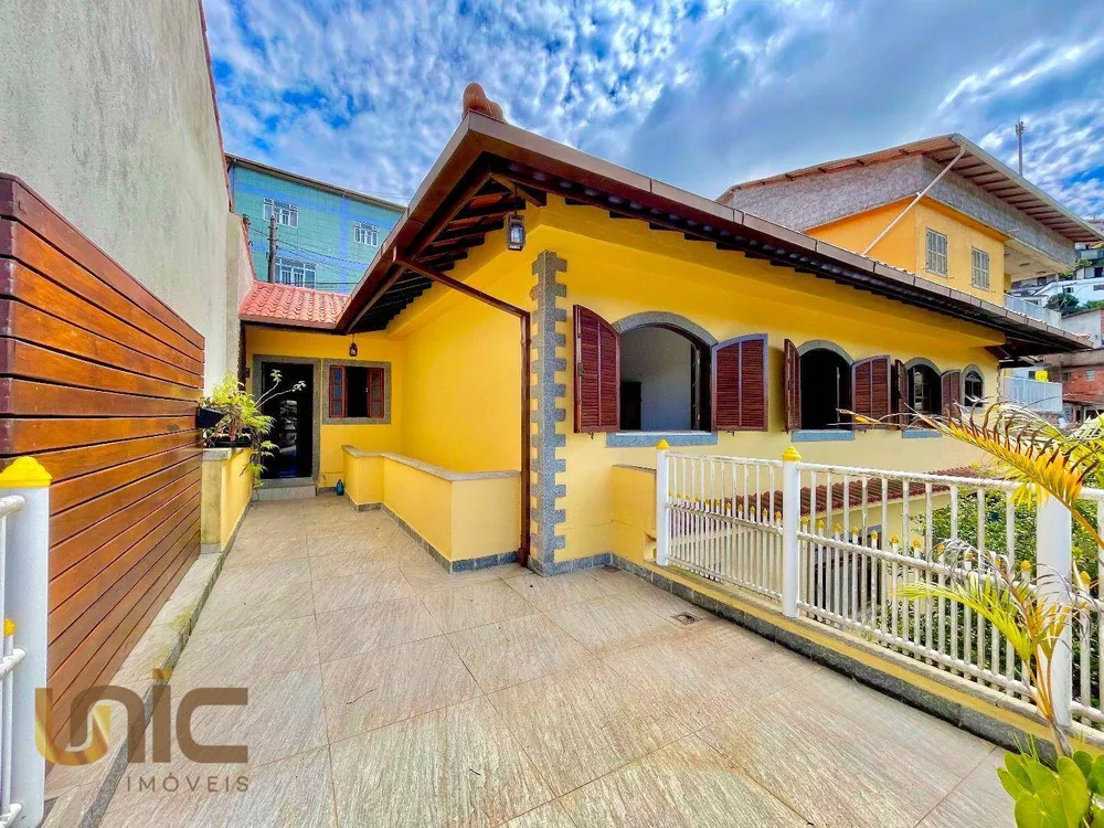 Casa, 3 quartos, 140 m² - Foto 2