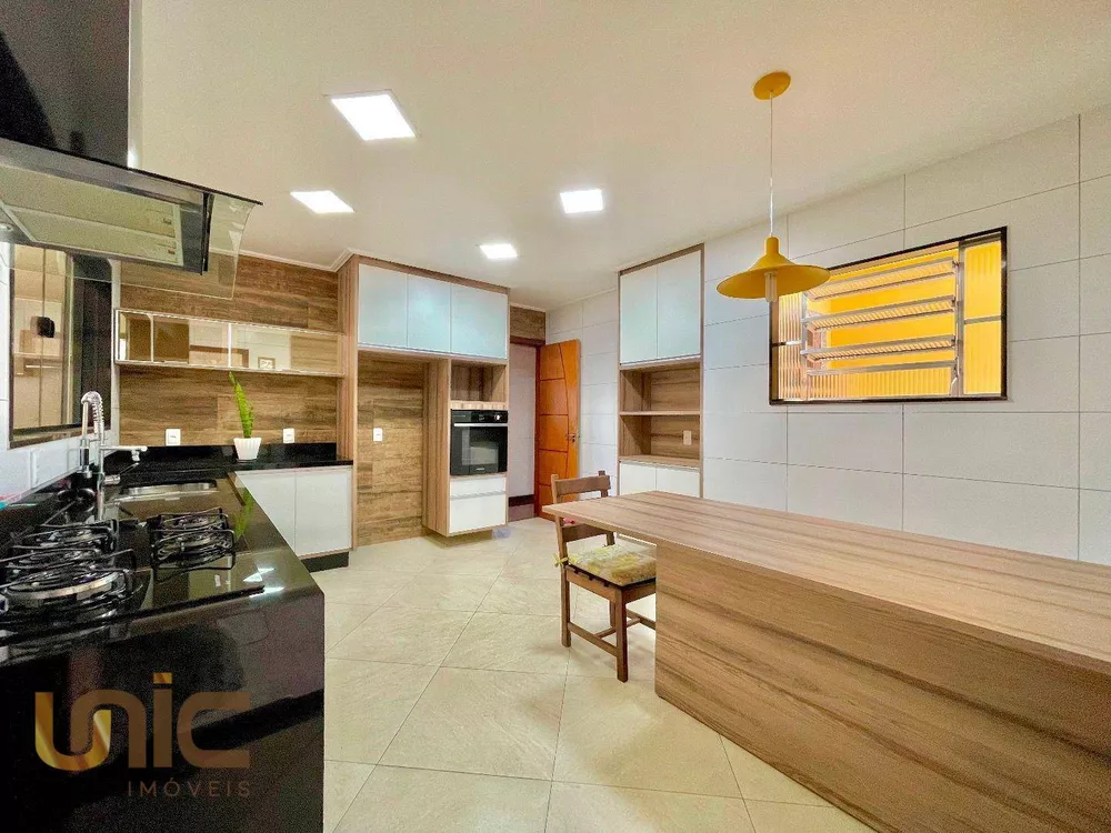 Casa, 3 quartos, 140 m² - Foto 1