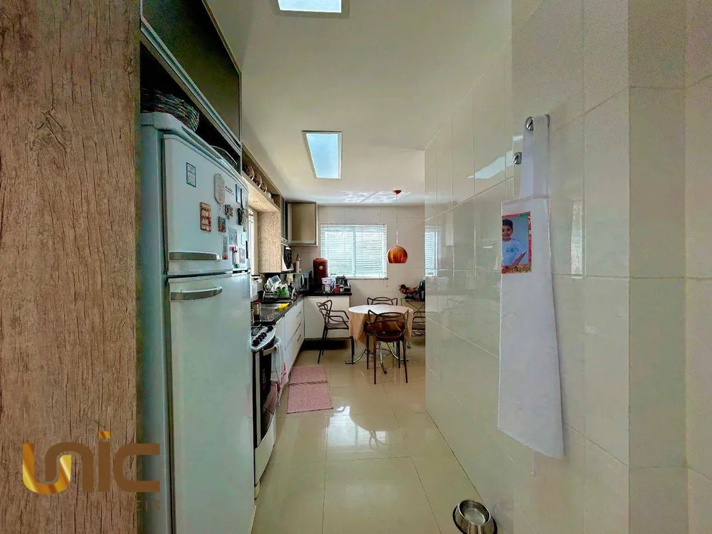 Casa, 3 quartos, 200 m² - Foto 13