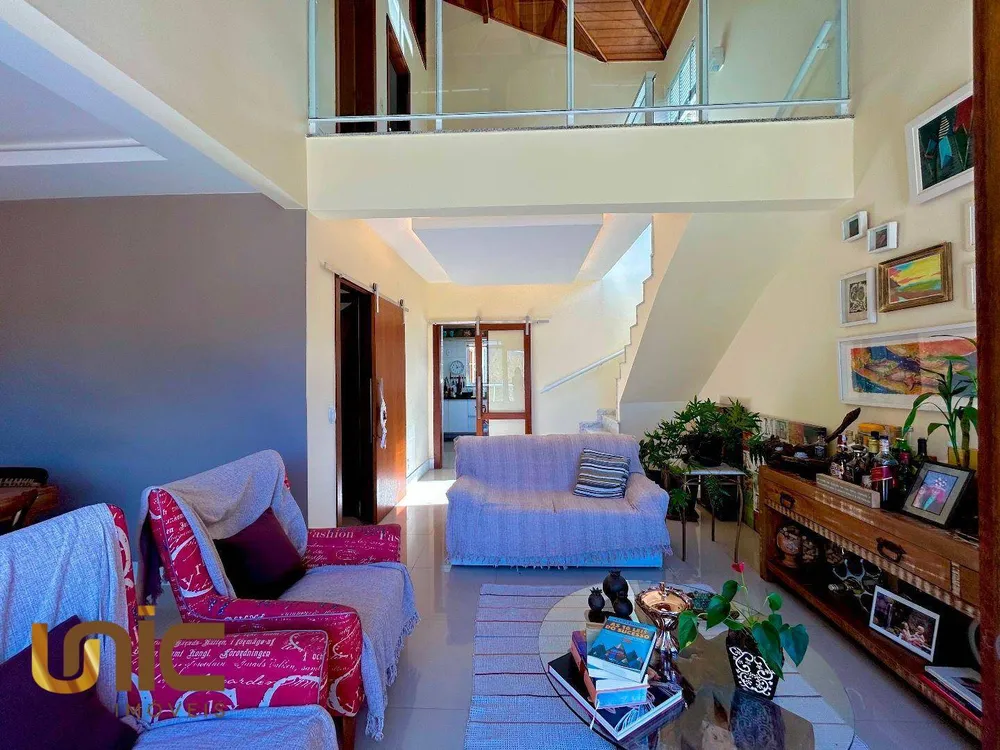 Casa, 3 quartos, 200 m² - Foto 4