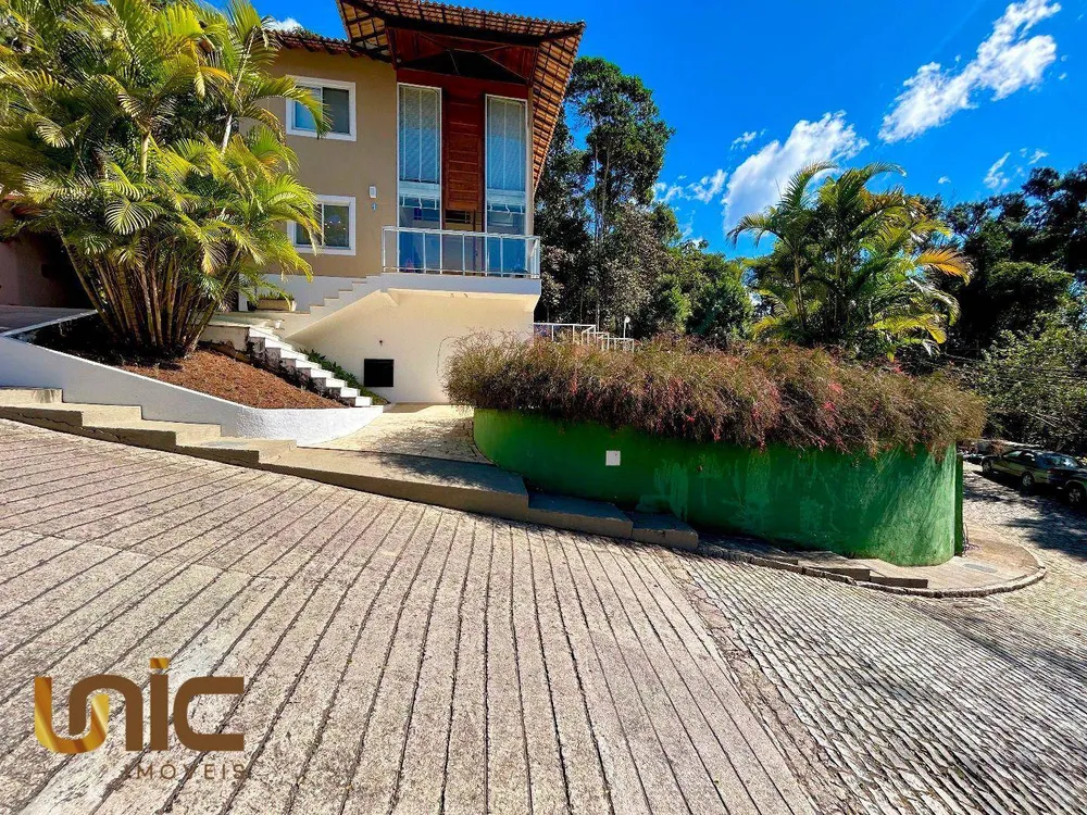 Casa, 3 quartos, 200 m² - Foto 1