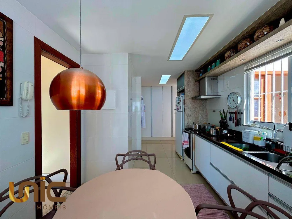 Casa, 3 quartos, 200 m² - Foto 14