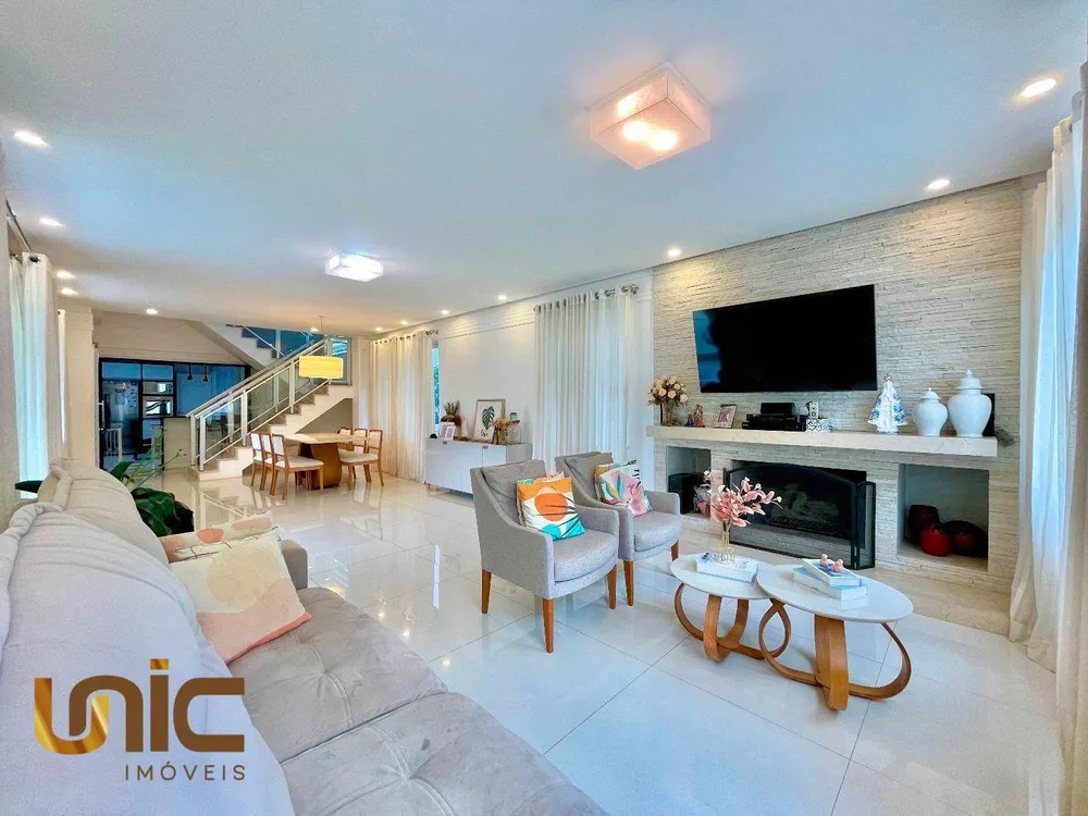 Casa de Condomínio, 4 quartos - Foto 1